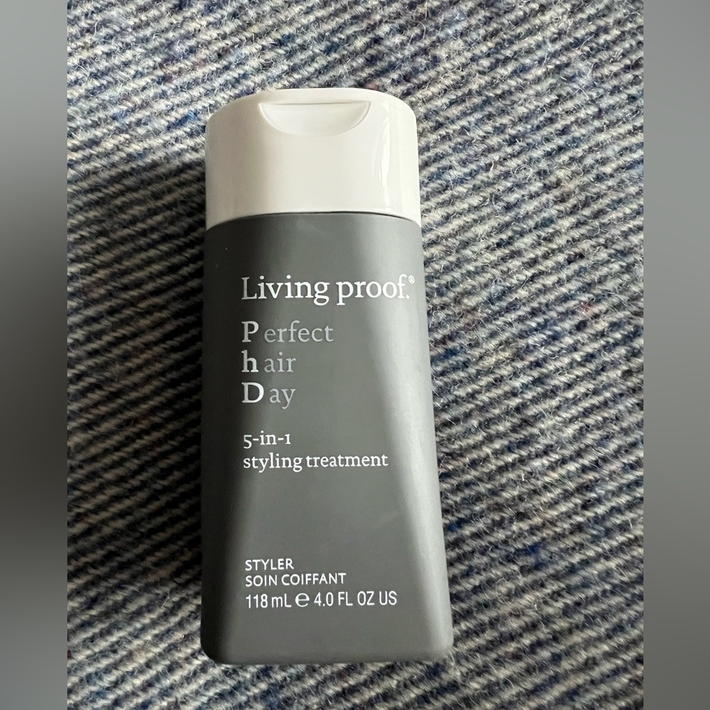 Living Proof Perfect Hair Day 5 in 1 styling treatment